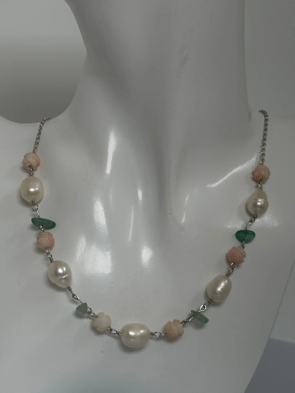 925 sterling Silver Freshwater Pearl Pink Coral and Green Jade Stones Necklace